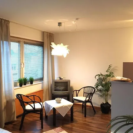 Airport Langenhagen Guest house